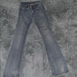 Light wash jeans